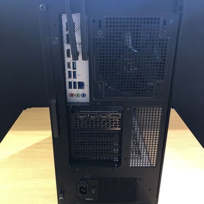 【甲府飯田店】中古  自作PC(i5 13500/32GB/SSD1TB/RTX3070/OS無し) 4720001520 