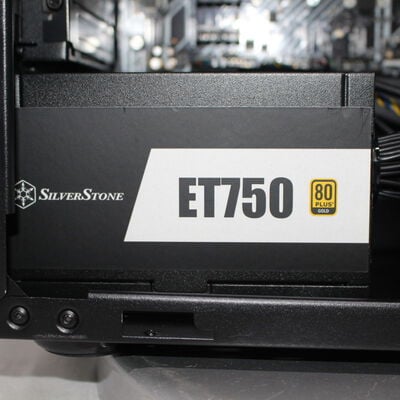 【通販センター】中古  THIRDWAVE raytrek LD(Intel Core i7 11700/16GB DDR4 (PC4)/SSD256GB/DVDマルチ/NVIDIA GeForce RTX 3070 8GB/W11H64 MAR) 196754 
