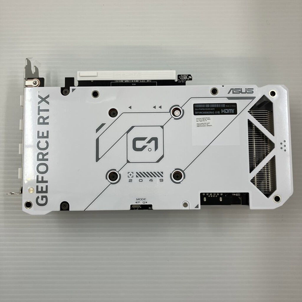 中古 ASUS DUAL-RTX4070S-O12G-WHITE (RTX4070 SUPER 12GB) 163384