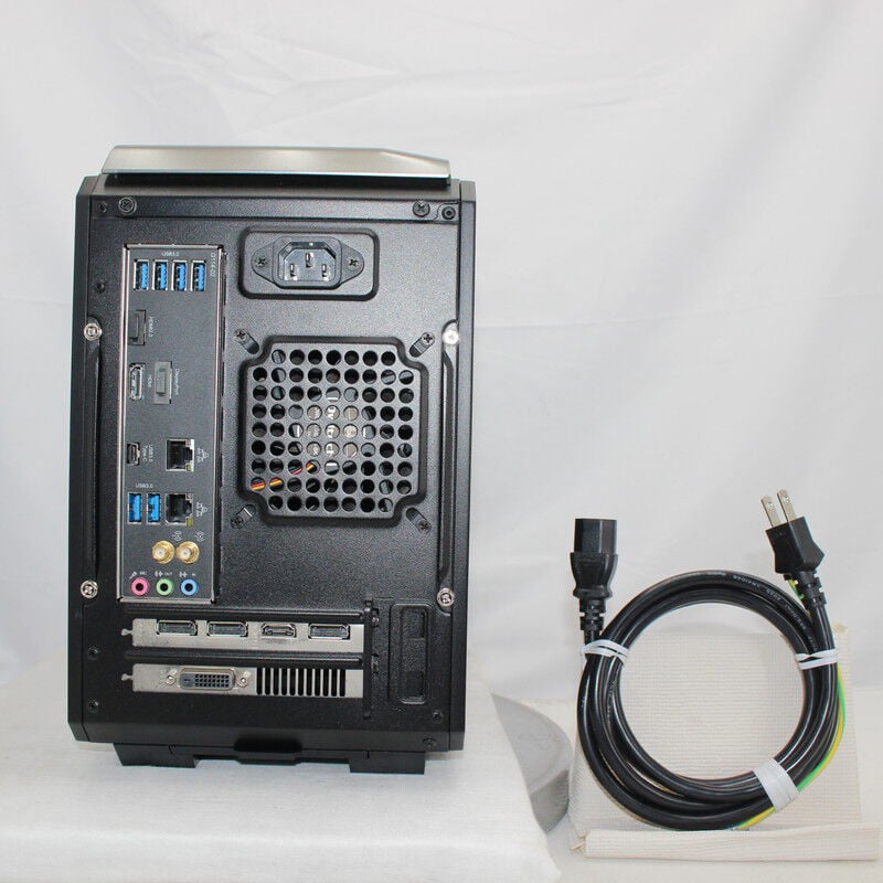 中古 iiyama LEVEL ∞(Intel Core i7 8700/16GB DDR4 (PC4)/SSD500GB