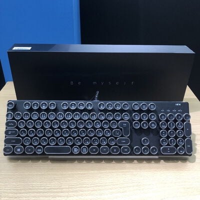 【甲府飯田店】中古  HKW.タイプライター風メカニカルキーボード 4720002072 