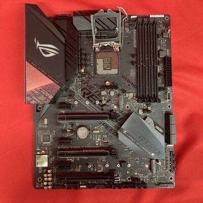 【千葉店】中古  ASUS ROG STRIX Z390-F GAMING (Z390 1151 ATX DDR4) 138866 