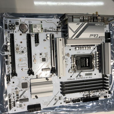 【姫路店】中古  ASRock B760 Pro RS WiFi White (B760 1700 ATX DDR5) 4740000534 