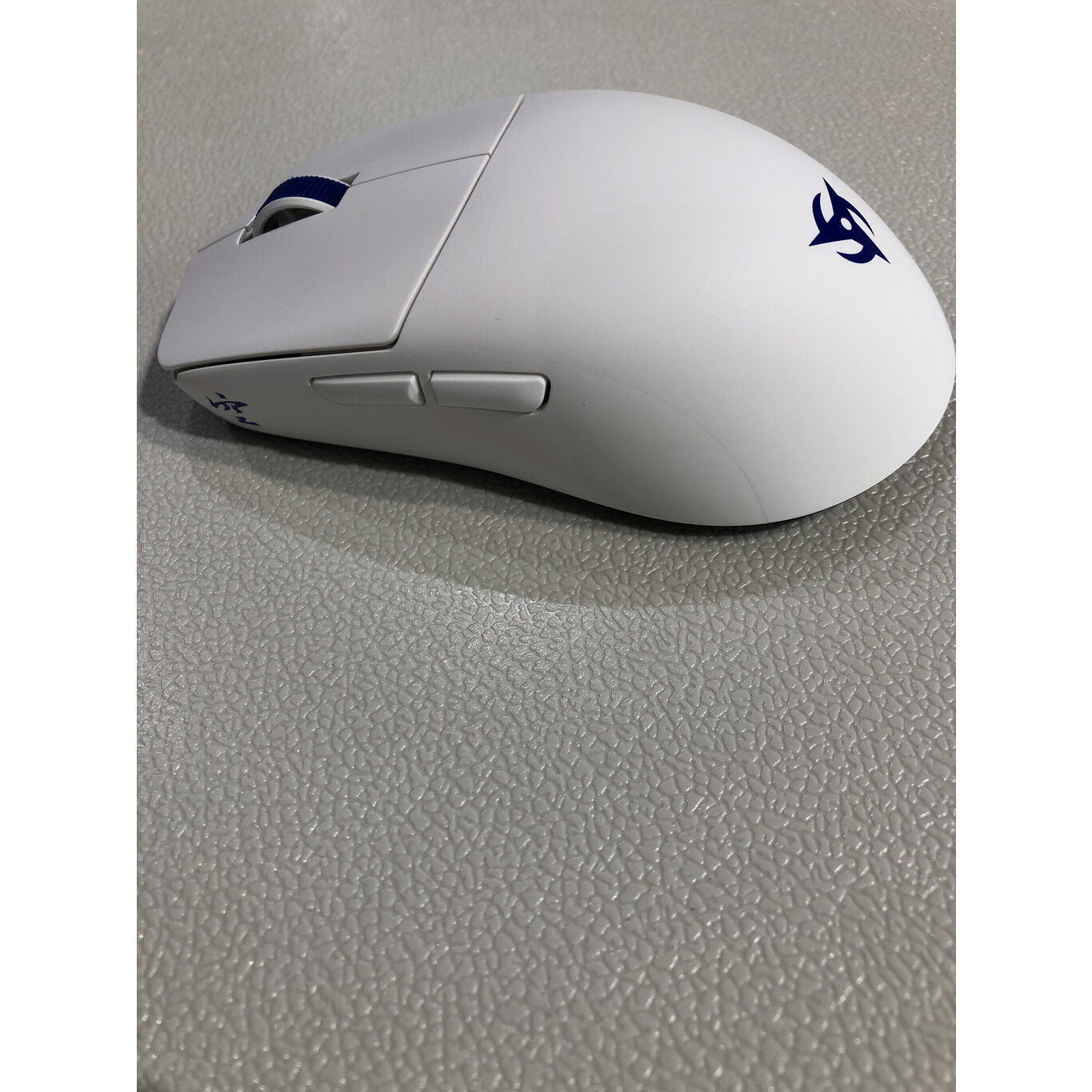 中古 Ninjutso nj-sora-v2-white 4680002422 （283232） ｜ パソコン