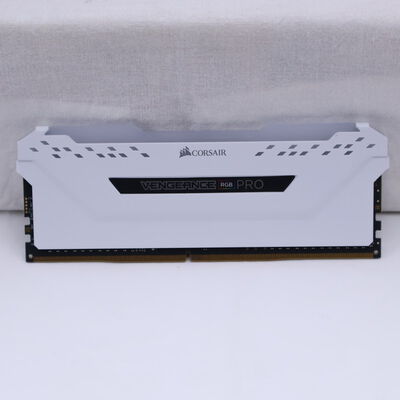 【通販センター】中古  PC4-25600 8GB デスクトップ用(DDR4-3200) 140727 