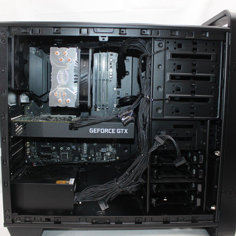 中古 mouse DAIV Z5-Z490(Intel Core i7 10700/32GB DDR4 (PC4)/SSD1TB