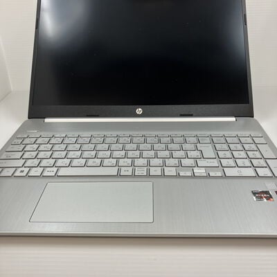 【秋葉原本店】中古  HP Laptop 15s-eq3xxx(Ryzen 5 5625U/16GB/SSD512GB/W11H) 3410013719 