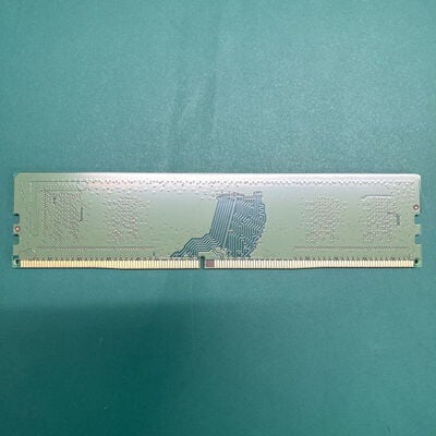 【神戸・三宮店】中古  SUMSUM　PC4-25600 8GB デスクトップ用 3430005873 