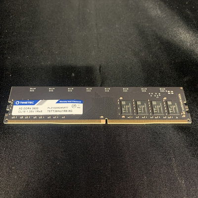 【横浜駅前店】中古  PC4-28800 8GB デスクトップ用(DDR4-3600) 140733 