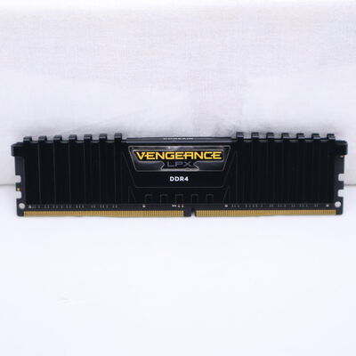 【通販センター】中古  PC4-25600 32GB デスクトップ用(DDR4-3200) 143224 