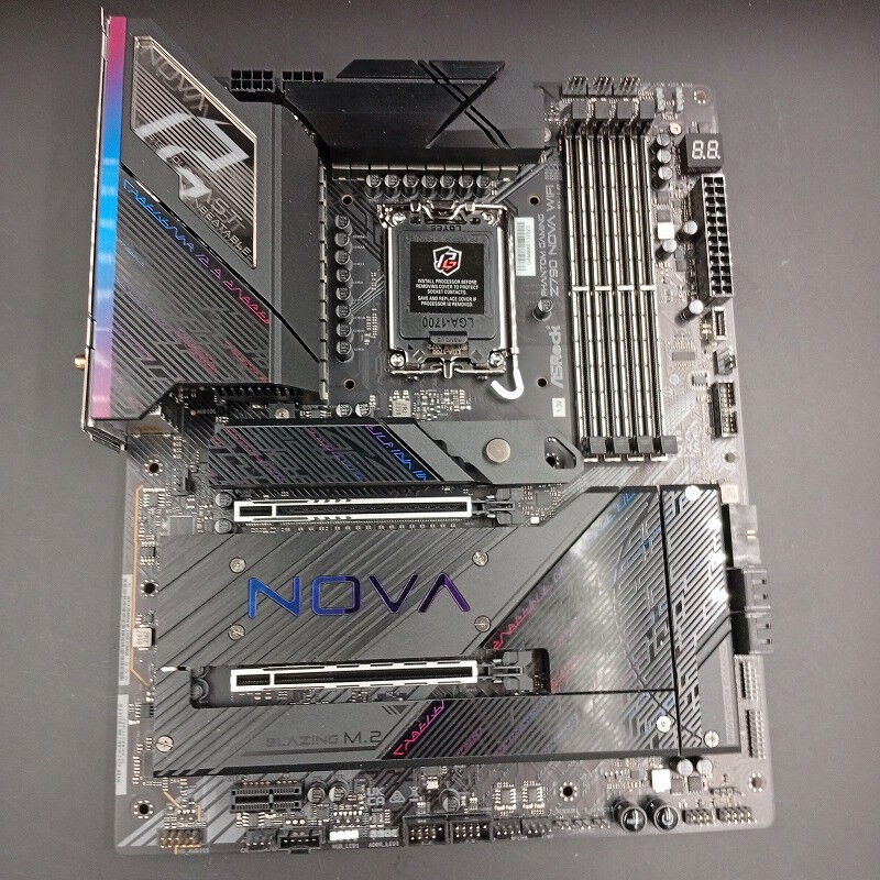 中古 ASRock Z790 Nova WiFi (Z790 1700 ATX DDR5) 175346