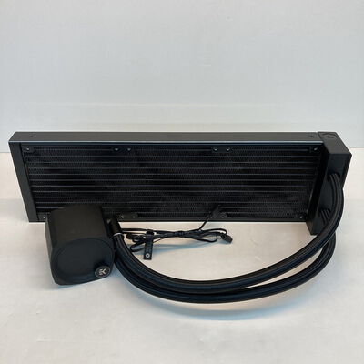 【京都店】中古  EKWB CR360 Lux D-RGB(360mm ARGB 水 BK) 3180006348 