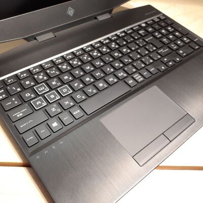 【鹿児島店】中古  OMEN by HP Laptop 15-dh1xxx(i9-10885H/32GB/SSD512GB/HDD1TB/RTX2080 SUPER/W11P) 4700001008 