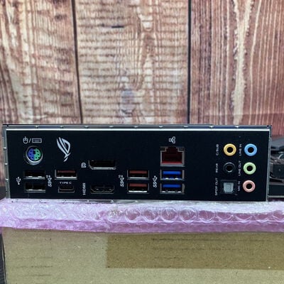 【富士青葉店】中古  ASUS ROG STRIX Z390-F GAMING (Z390 1151 ATX DDR4) 138866 