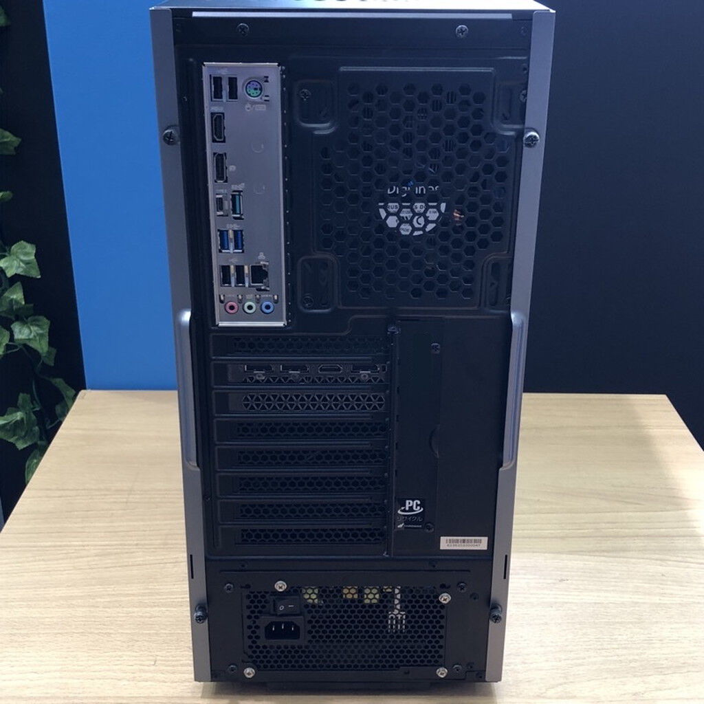 中古 GALLERIA XA7C-R70S(i7 10700/16GB/SSD512GB/RTX2070 SUPER/W11H