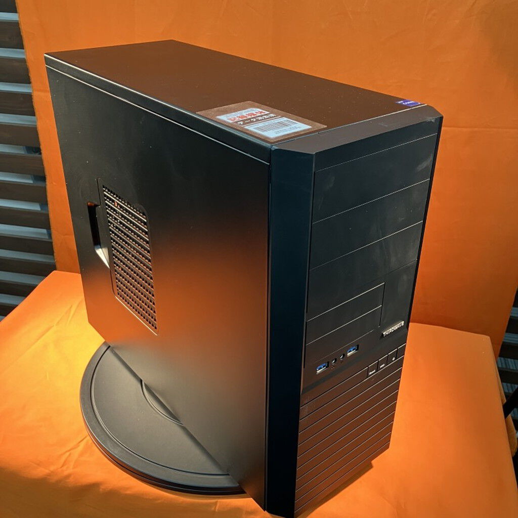 中古 THIRDWAVE Monarch GE (i7 14700/32GB/SSD500GB/WLAN) 3280021925