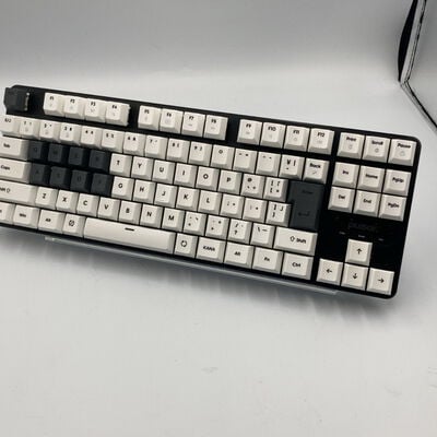 【水戸赤塚店】中古  Pulsar PCMK 2 HE TKL JIS White (PCMK2HE811W) 4680004136 