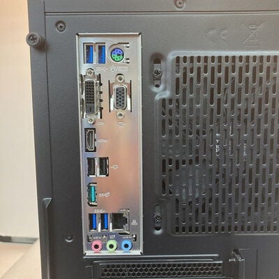 【京都店】中古  自作パソコン (Ryzen 5 5600G/32GB/SSD1TB+SSD2TB/なし/オンボード/OS無し) 3180006537 