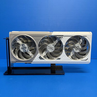 【大須店】中古  ASRock RX9060XT SL 16GO(RX9060XT Steel Legend 16G) 179896 