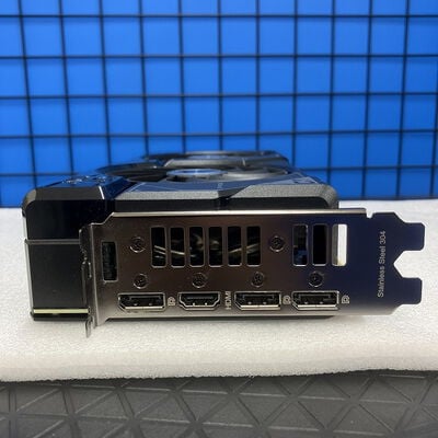 【新潟店】中古  各社 GeForce RTX4070 (12GB PCI-E) 157138 