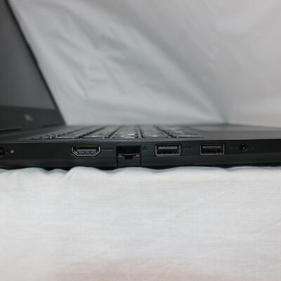 【通販センター】中古  DELL Vostro 3590(Intel Core i5 10210U 1.60GHz/16GB DDR4/SSD256GB/-/オンボード/15.6/1920x1080/GbE/Wi-Fi/WEBCAM/W11P/VBT) 197874 