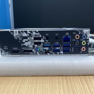 【甲府飯田店】中古  ASRock B550M Steel Legend (B550 AM4 mATX DDR4) 142939 