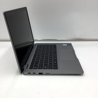 【白山FM松任店】中古  DELL Latitude 5320 (Intel Core i7 1185G7 3.0GHz/16GB/SSD256GB/-/-/13.3/1920x1080/Wi-Fi/WEBCAM/W11H64) 176585 