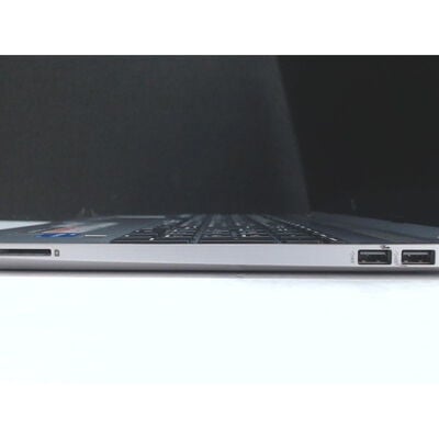 【前橋ｲﾝﾀｰｱｶﾏﾙ店】中古  HP 250 G9(i5-1235U/8GB/SSD256GB/W11P) 4540002334 