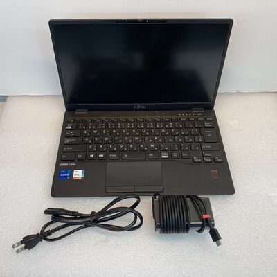 【京都店】中古  FMVU34001DD(i7-1185G7/8GB/SSD512GB/W11P) 4660002239 