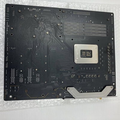 【秋葉原本店】中古  N7 Z690 N7-Z69XT-W1 Z690(DDR4)/LGA1700/11ax+BT/ATX 3410014493 