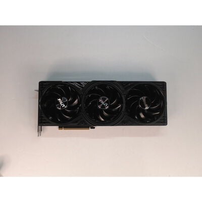【前橋ｲﾝﾀｰｱｶﾏﾙ店】中古  Palit NE75070019K9-GB2050A GamingPro (RTX5070 12G) 176909【8/14価格改定!】 