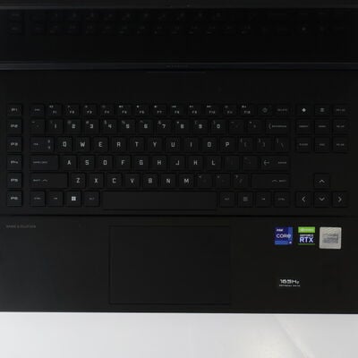 【通販センター】中古  HP OMEN by HP 17-ck0000 シリーズ 17-ck0037TX(Intel Core i9 11900H/32GB/SSD1TB/なし/NVIDIA GeForce RTX 3080 8GB Laptop GPU/17.3/2560x1440/Wi-Fi/W11H64 MAR) 185997 