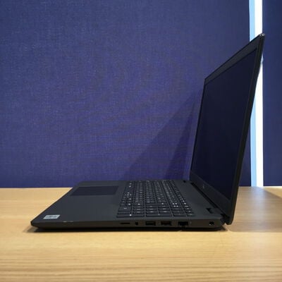 【松山環状枝松店】中古  DELL Latitude 3510 (INTEL Core i7 10510U 1.8GHz/16GB/SSD256GB/-/オンボード/15.6/1366x768/Wi-Fi/WEBCAM/W11H64) 182748 