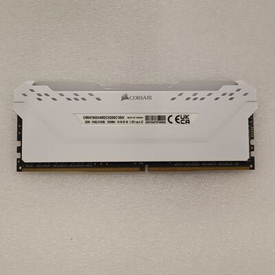【通販センター】中古  PC4-25600 8GB デスクトップ用(DDR4-3200) 140727 