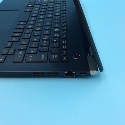 【秋葉原本店】中古  TOSHIBA dynabook G83 (Intel Core i7 10510U 1.80GHz/16GB/SSD256GB/-/オンボード/13.3/1920x1080/Wi-Fi/WEBCAM/W11P/Microsoft Office Home and Business 2024) 184182 