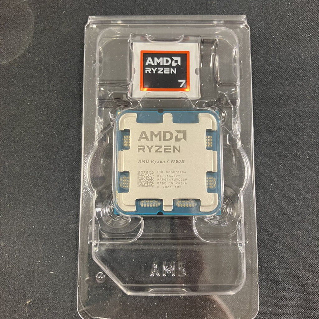 中古 AMD Ryzen 7 9700X (AM5/3.8GHz/40M/C8/T16/65W) 169022 （357335