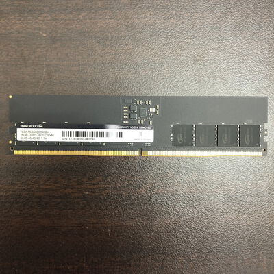 【福山ココローズ店】中古  PC5-44800 16GB デスクトップ用 149153 