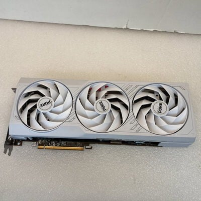 【京都店】中古  SAPPHIRE 11335-03-20G PURE RX7700XT GAMING OC (RX7700XT 12G) 162743 