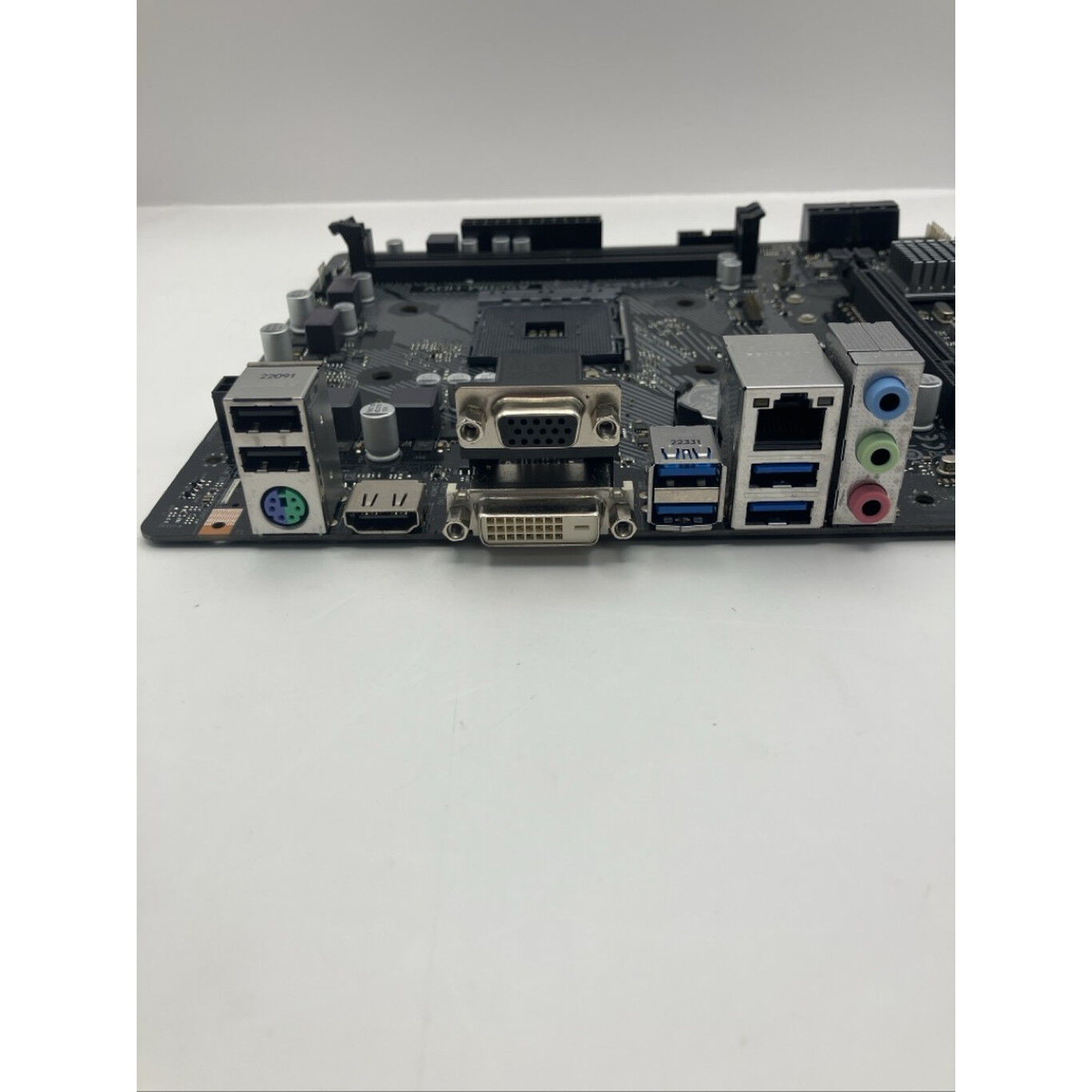 中古 ASRock A520M-HDV (A520 AM4 mATX DDR4) 143667 (372499 中古 ASRock A520M-HDV (A520 AM4 mATX DDR4) 143667 (372499