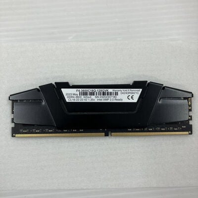 【秋葉原本店】中古  PC4-28800 32GB デスクトップ用(DDR4-3600) 143221 