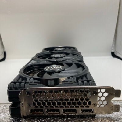 【八王子店】中古  Palit NE7507T019T2-GB2031U(RTX5070Ti 16GB GamingPro-S) 188931 