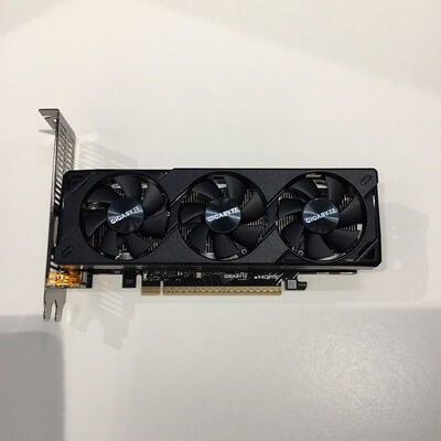 【松山環状枝松店】中古  GIGABYTE GV-N5050OC-8GL (RTX5050 8GB) 183161 