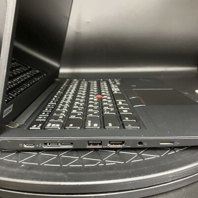 【新潟店】中古  Lenovo ThinkPad T490(i5-10210U/16GB/SSD512GB/MX250/14.0/WLAN) 3290006579 
