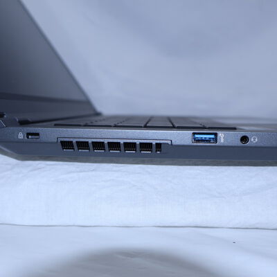 【通販センター】中古  THIRDWAVE GALLERIA UL7C-R36 201690 
