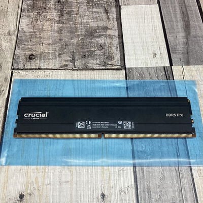 【広島店】中古  Crucial CP16G56C46U5.M8D1（DDR5 PC5-44800 16GB） 3320005037 