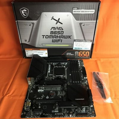 【なんば店】中古  MSI MAG B650 TOMAHAWK WIFI (B650 AM5 ATX DDR5) 152770 