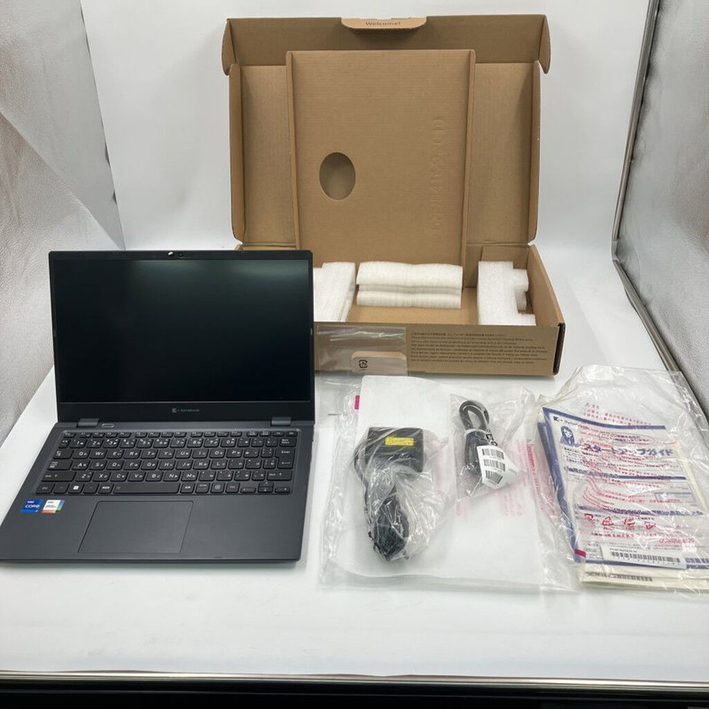 中古 Dynabook P1G9VPBL (i7 1260P/32GB/SSD512GB/WLAN/13.3FHD