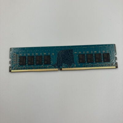 【なんば店】中古  PC4-19200 16GB デスクトップ用 135639 