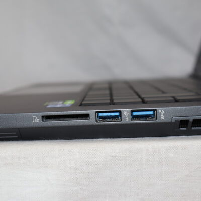 【通販センター】中古  THIRDWAVE GALLERIA UL7C-R37(Intel Core i7 11800H/16GB DDR4 (PC4)/SSD1TB/なし/NVIDIA GeForce RTX 3070 8GB Laptop GPU/15.6/1920x1080/Wi-Fi/W11H64 MAR) 201369 