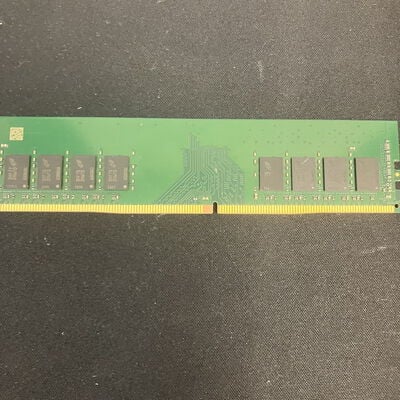 【大宮店】中古  PC4-19200 4GB デスクトップ用 126162 